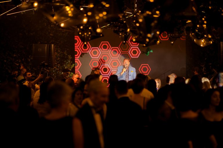 horia brenciu nunta pret fratelli bucuresti