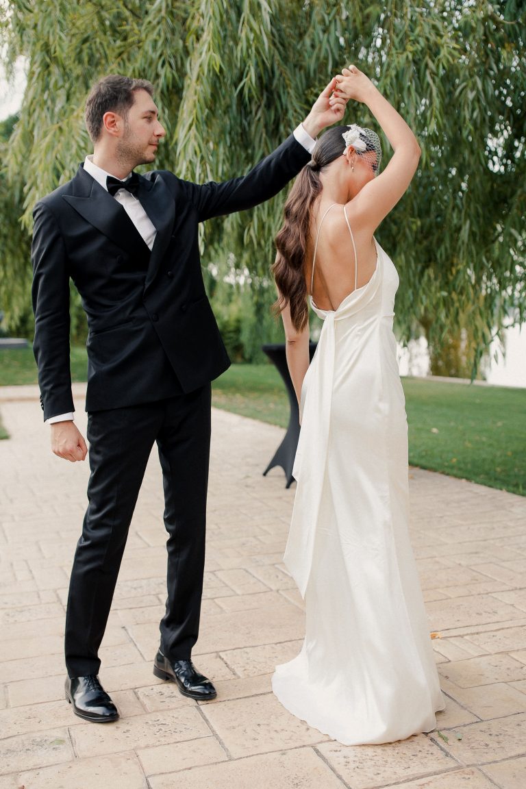 divine atelier preturi