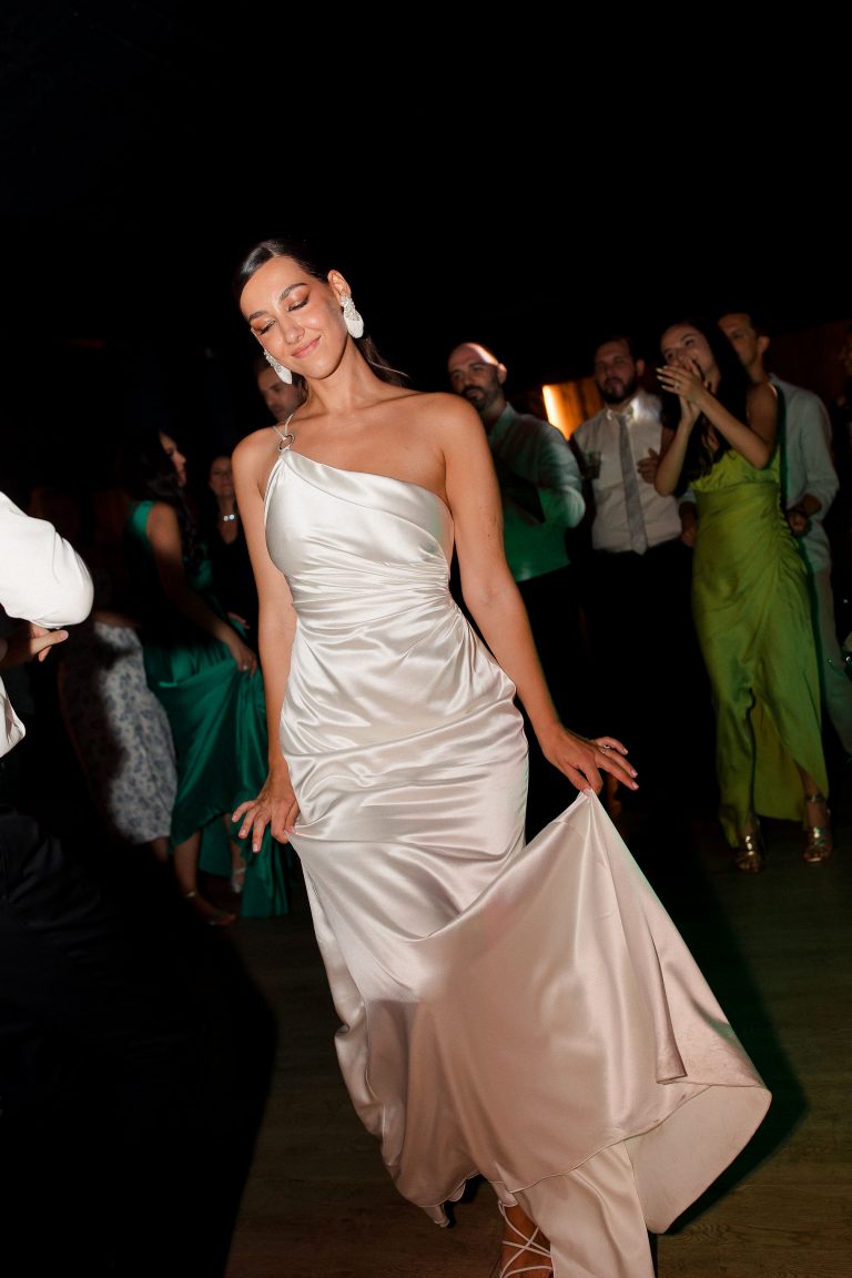 divine atelier rochie mireasa pret