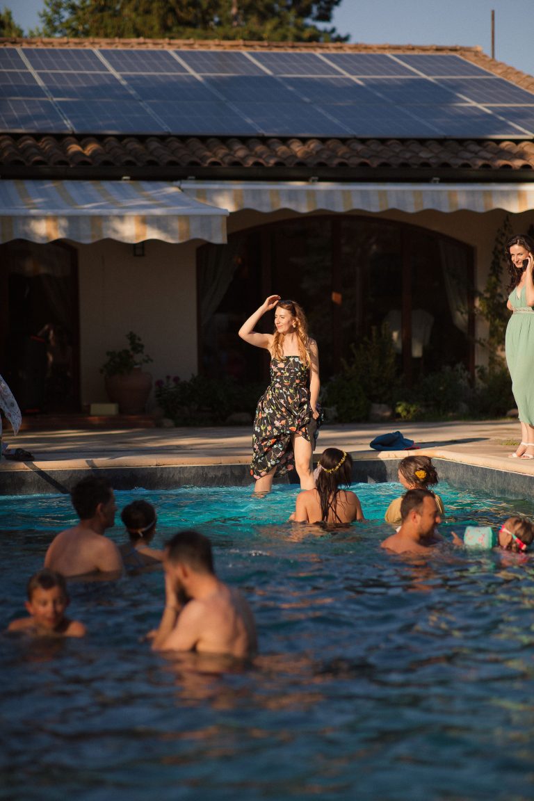 district one stories nunta bucuresti